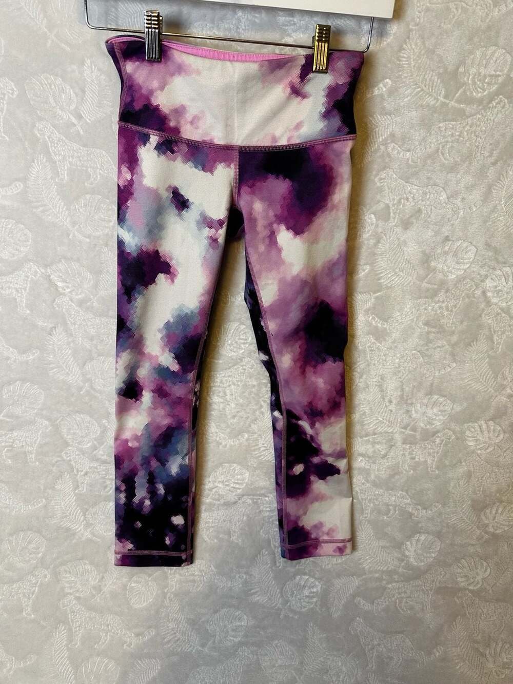 Lululemon Align High-Rise Crop Leggings Purple Abstract Print Size 2